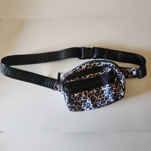 Crossbody/fanny pack